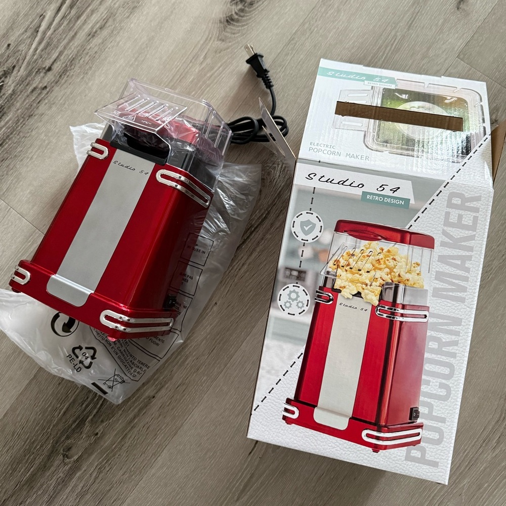 Brand NEW Studio 54 Popcorn Maker, Retro Red